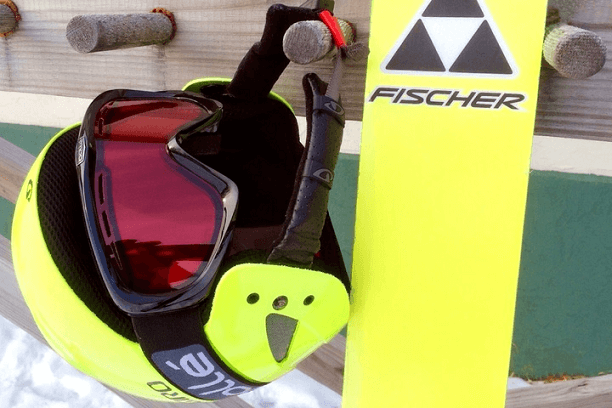 outdoor-snow-winter-sport-recreation-equipment